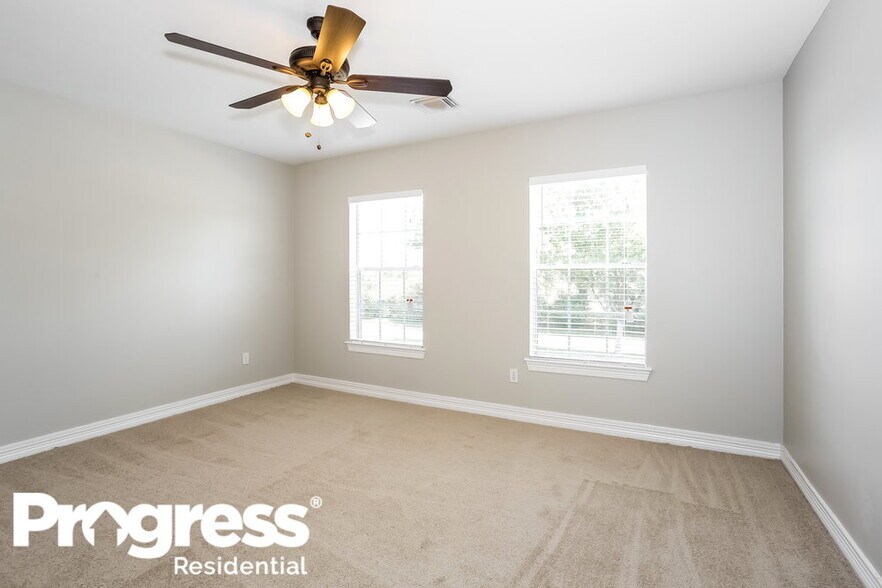 Building Photo - 19427 Atasca Oaks Dr