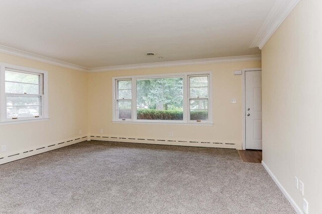 Building Photo - 1407 Highland Ave