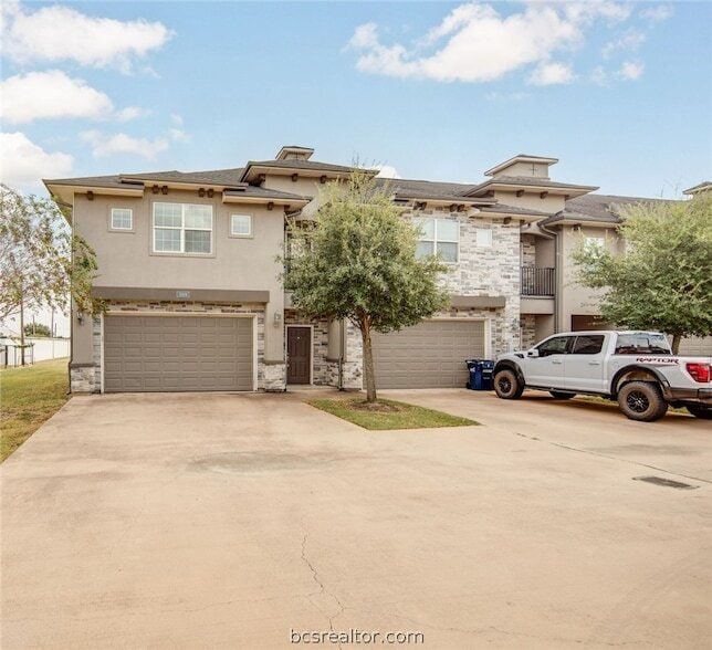 Building Photo - 3519 Summerway Dr