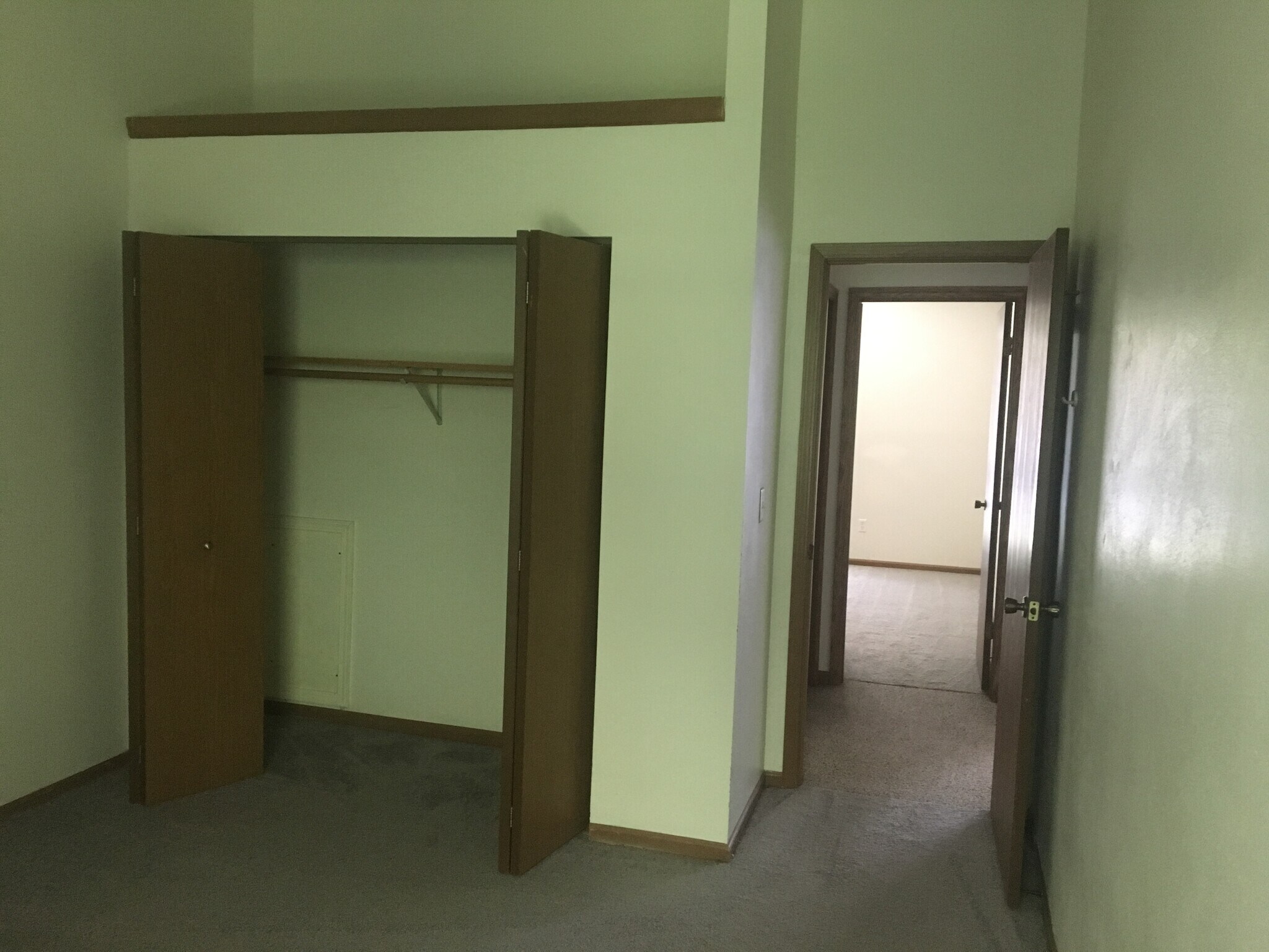 Bedroom 1 - 613 Pepper Ridge Ct
