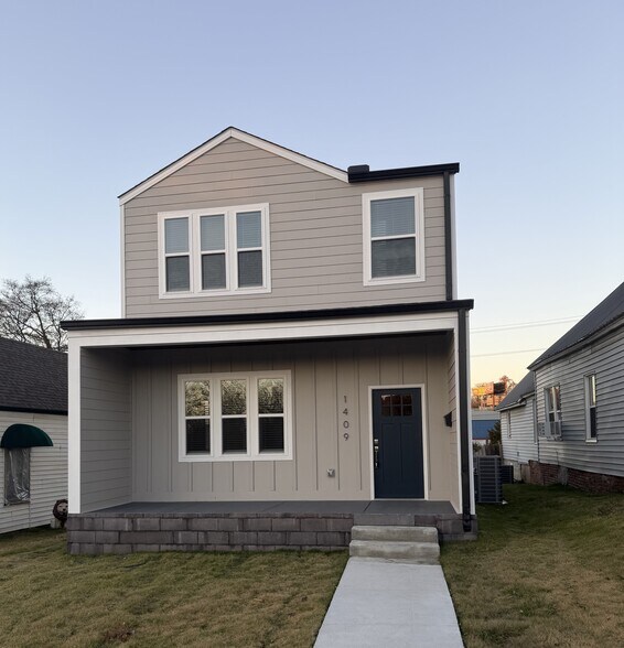 Building Photo - 1409 Woodbine Ave