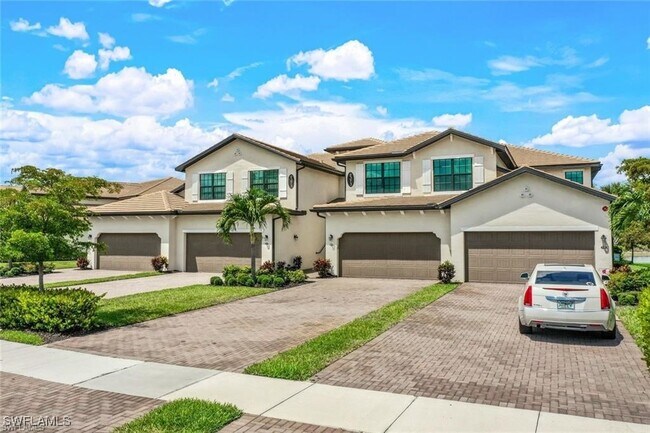 Building Photo - 2375 Montserrat Ln