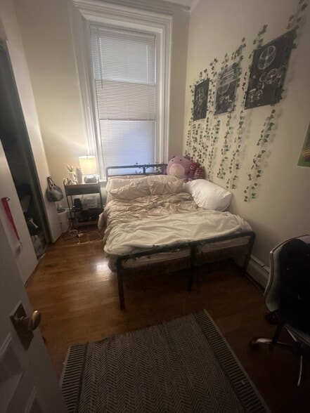 Building Photo - 427 Shawmut Ave