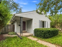 Building Photo - 4913 N Navajo Ave