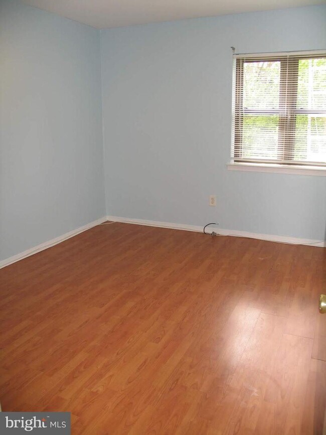 Building Photo - 9908 Bustleton Ave