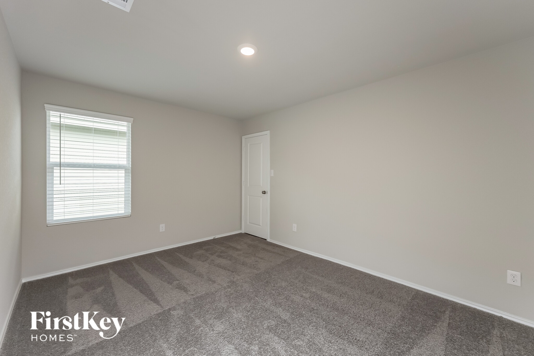 Building Photo - 10803 Prusiner Dr