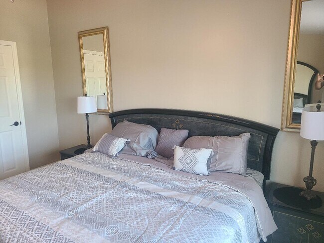 Building Photo - 5401 Gamebird Ln