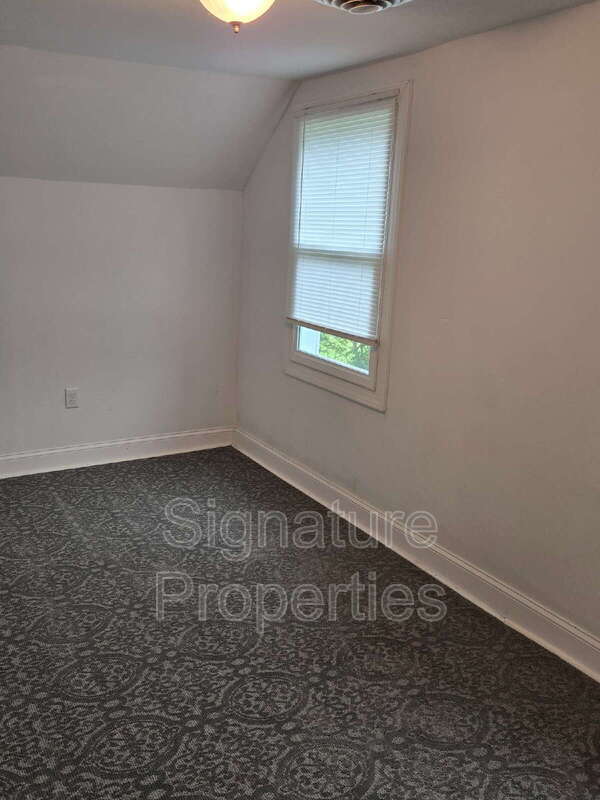 Building Photo - 2182 Morattico Rd