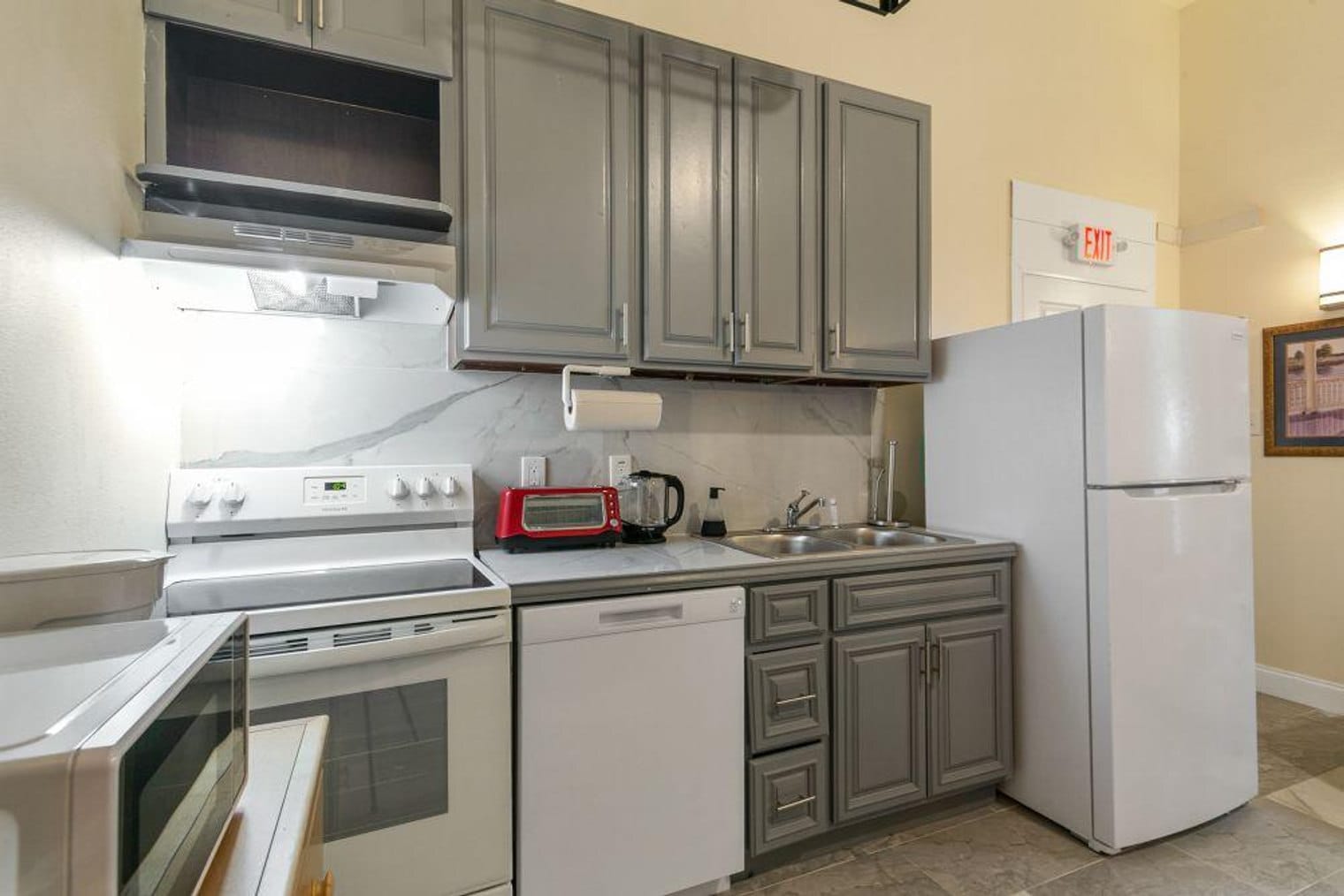Building Photo - 1609 Baronne St