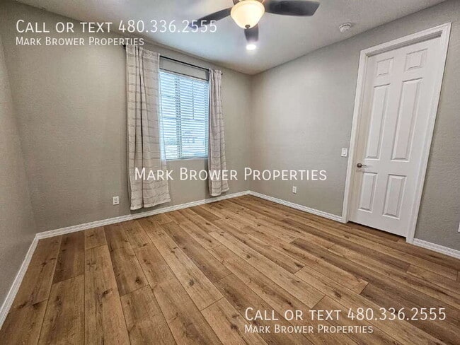 Building Photo - 3345 E Indigo St