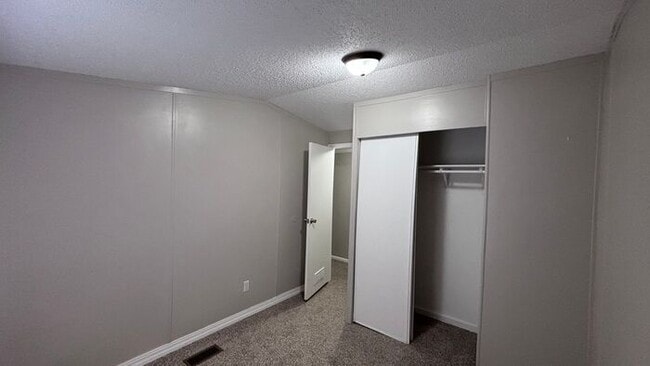 Building Photo - Newly Remodeled Home For Sale