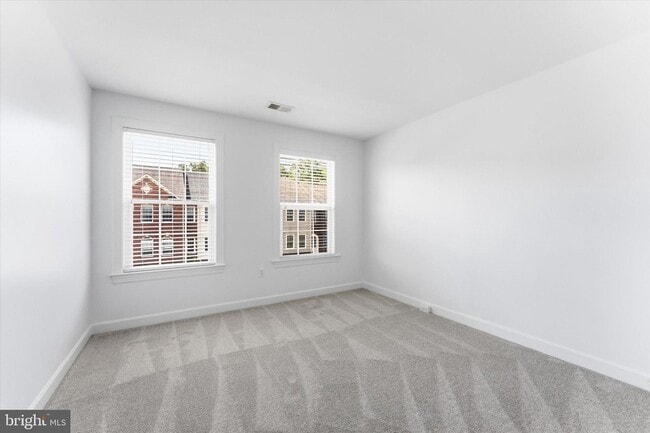 Building Photo - 25263 Beach Pl