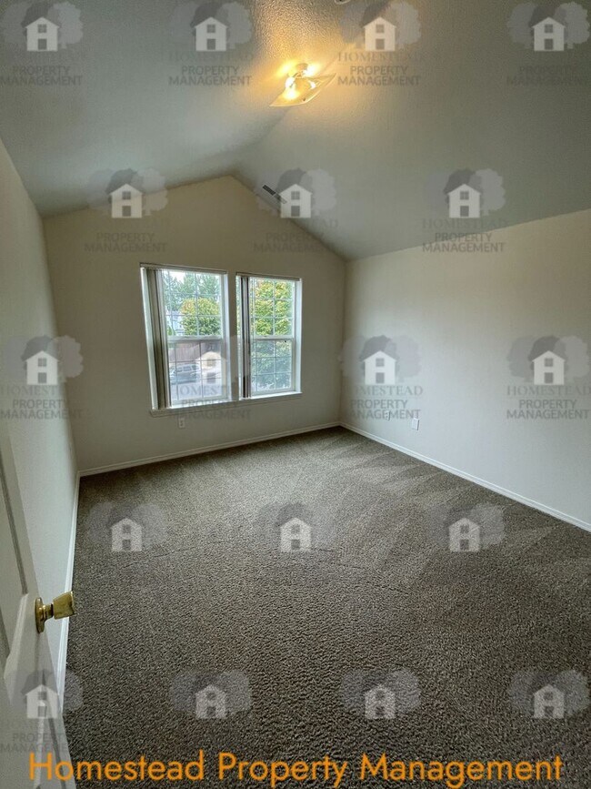 Building Photo - 166