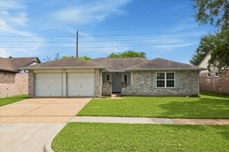 Building Photo - 218 Tara Plantation Dr
