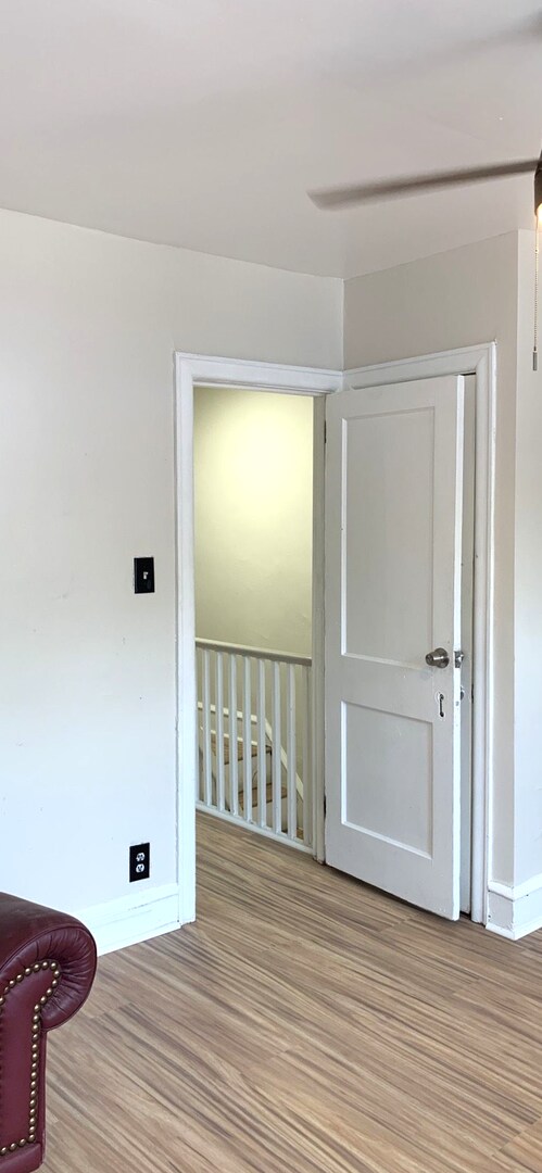 Building Photo - 252 Rosemar St