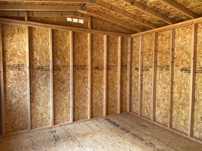 Building Photo - 3 Bed 2.5 Bath Single-Family Home on Cul-De-Sac w/ Large Fenced Backyard, Garage