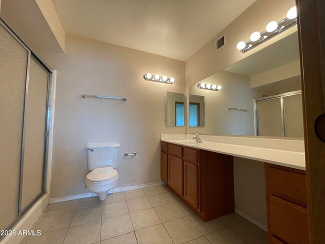 Building Photo - 3109 W Augusta Ave