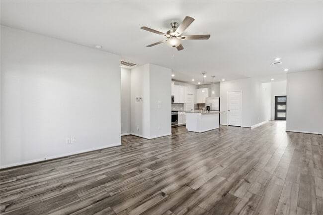 Building Photo - 18508 Meadow Point Ln