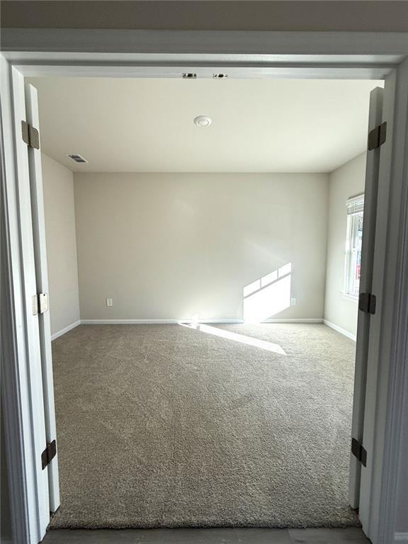 Building Photo - 287 Sequoia Ln