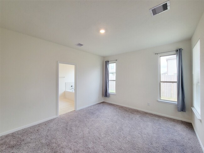 Building Photo - 2809 Cordova Hl Dr