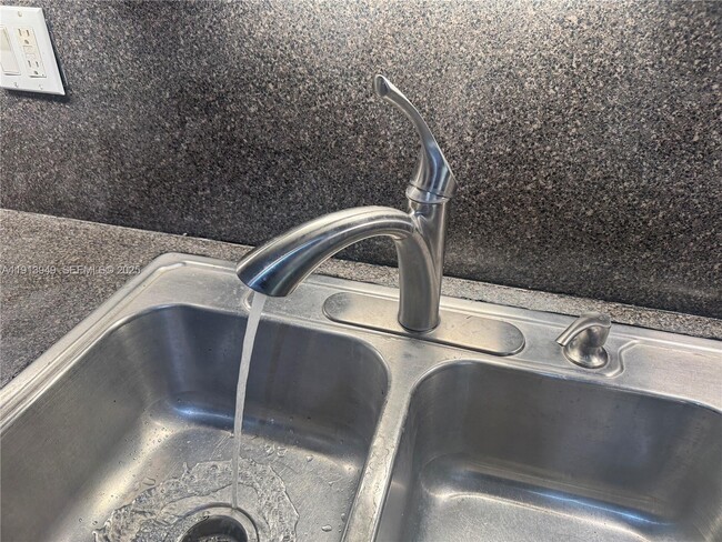 Building Photo - 29523 SW 144th Ct