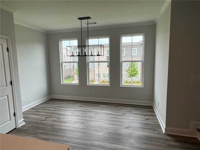 Building Photo - 327 Maltibie Dr