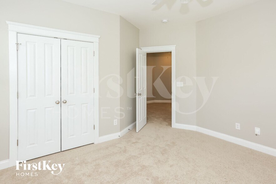 Building Photo - 10210 Caldwell Forest Dr