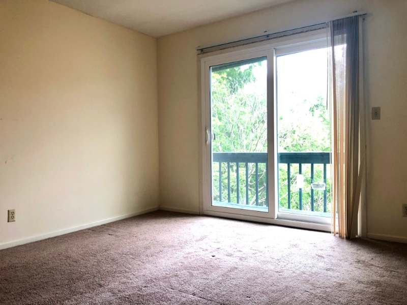 Building Photo - 2006 NW Hickory Ln