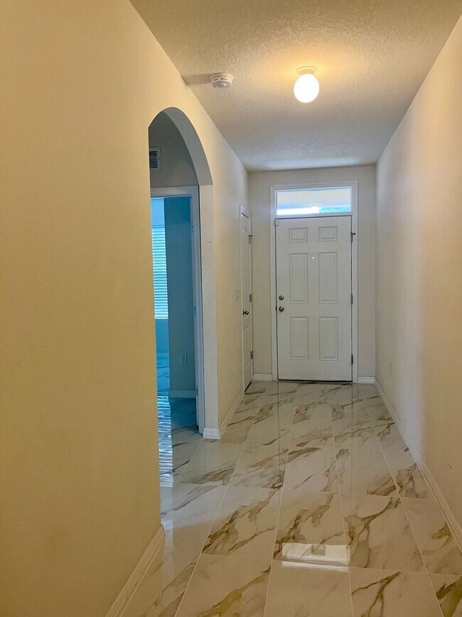 Building Photo - 3227 Bayou Bay Dr