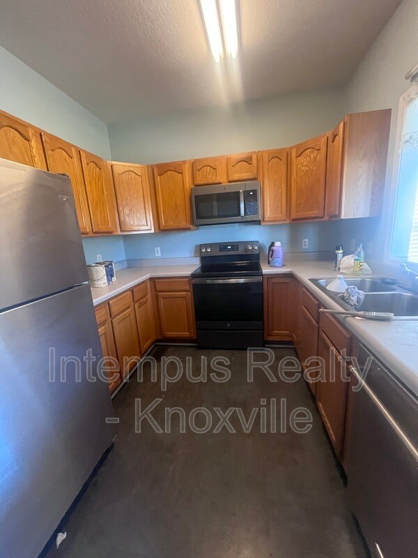 Building Photo - 413 Bowers Park Cir