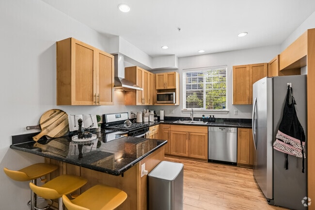 Interior Photo - Marymoor Ridge