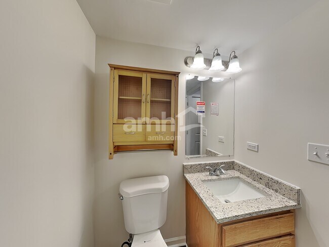 Building Photo - 3612 Fawn Ln