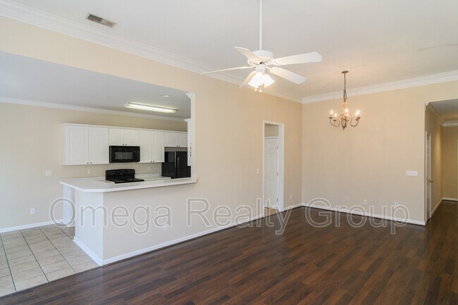 Building Photo - 503 Enclave Cir