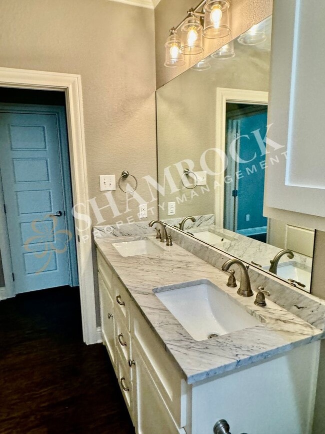 Building Photo - Beautiful 3/2 in Lakeland Meadows!