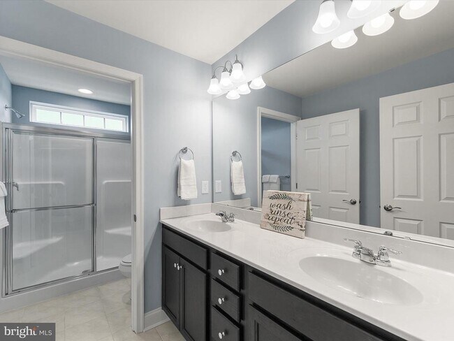 Building Photo - 26300 Tributary Blvd