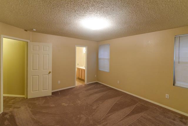 Building Photo - 1508 Honey Bee Ln