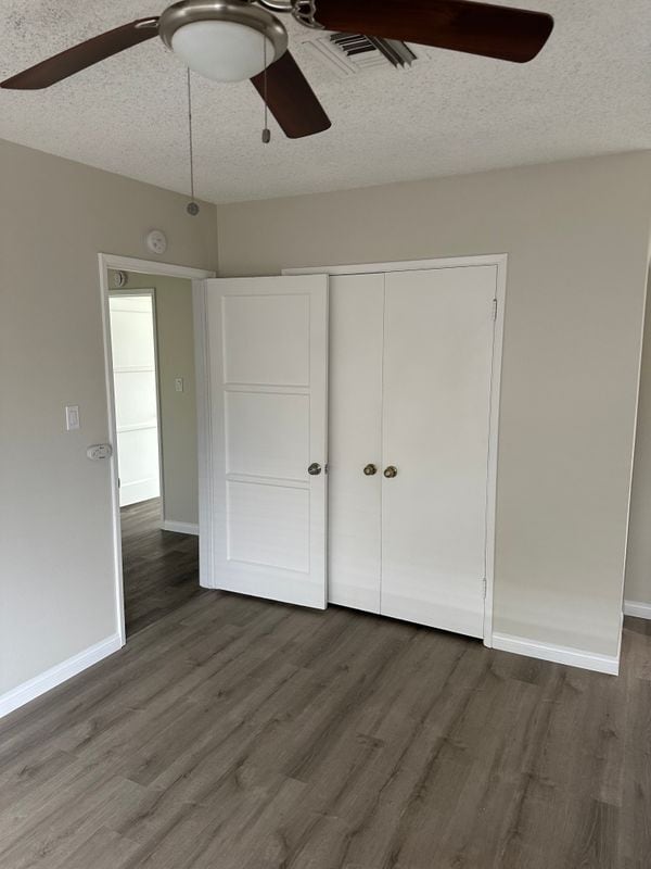 Building Photo - 5133 Levelside Ave