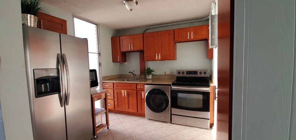 Building Photo - 419A Atkinson Drive