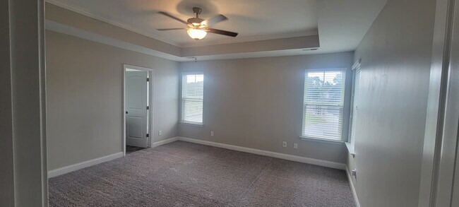 Building Photo - Spacious Elegance Awaits: 4-Bedroom Gem with Granite Countertops on Harrington Road!