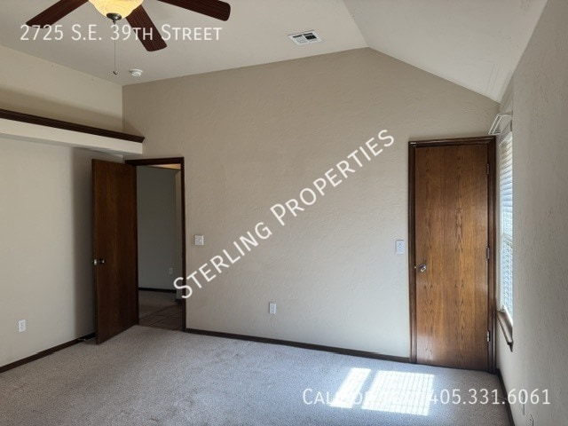 Building Photo - 2725 SE 39th St