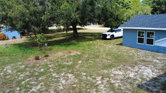 Building Photo - 603 N Sunset Ave