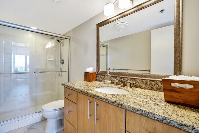 Building Photo - 4748 S Ocean Blvd