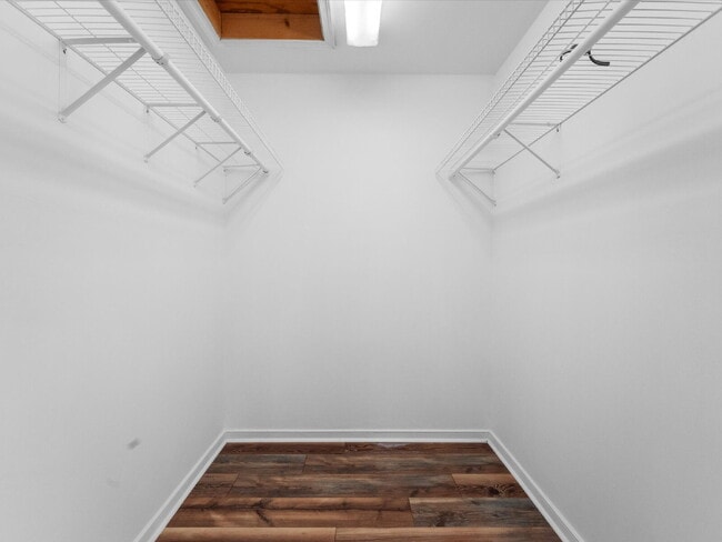 Building Photo - 3512 Castlebury Dr