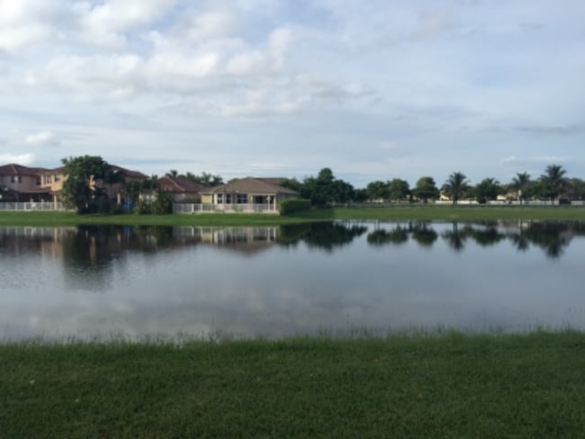 Building Photo - 10901 NW 83rd St