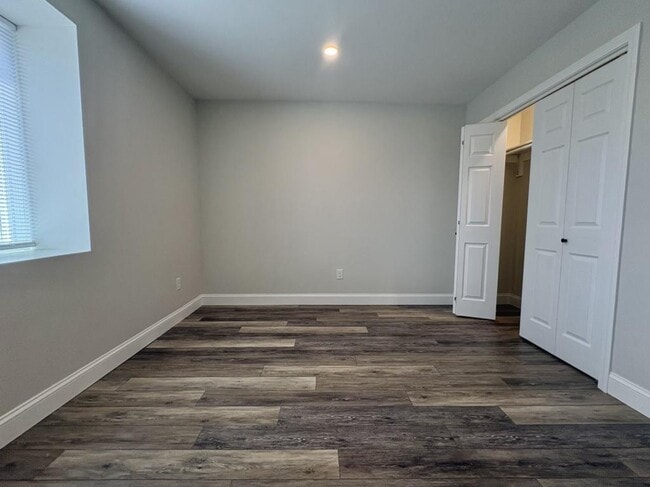 Building Photo - 37 Cottage St