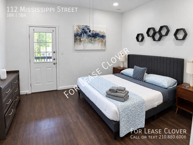 Building Photo - 112 Mississippi