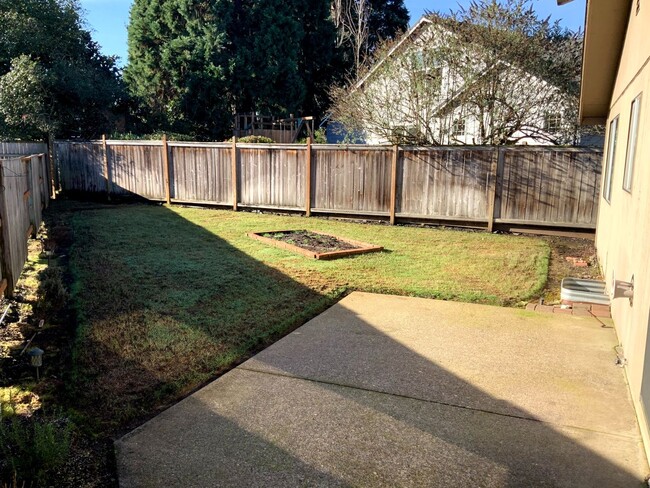 Building Photo - Ironwood Street Duplex