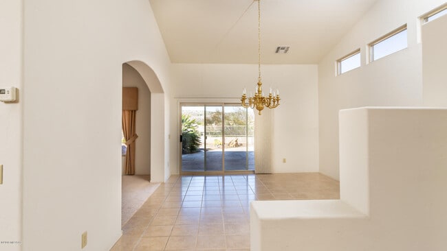 Building Photo - 38006 S Desert Highland Dr