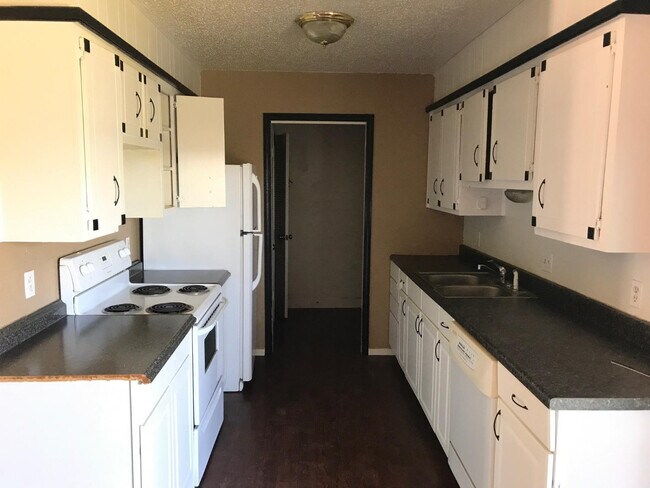 Building Photo - 6316 27th St