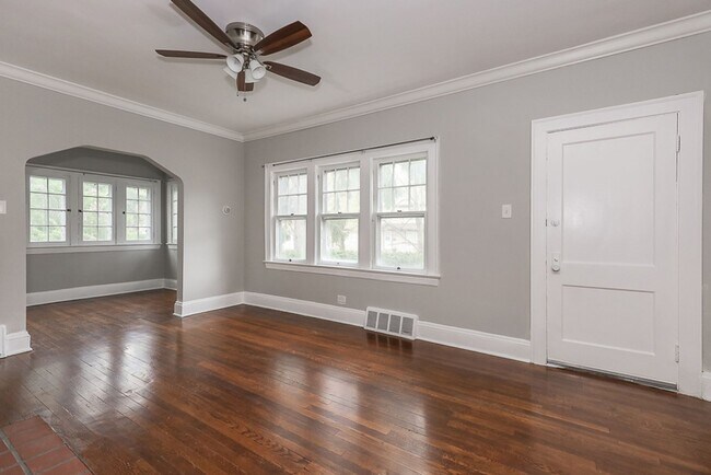 Building Photo - 2657 Idlewood Rd